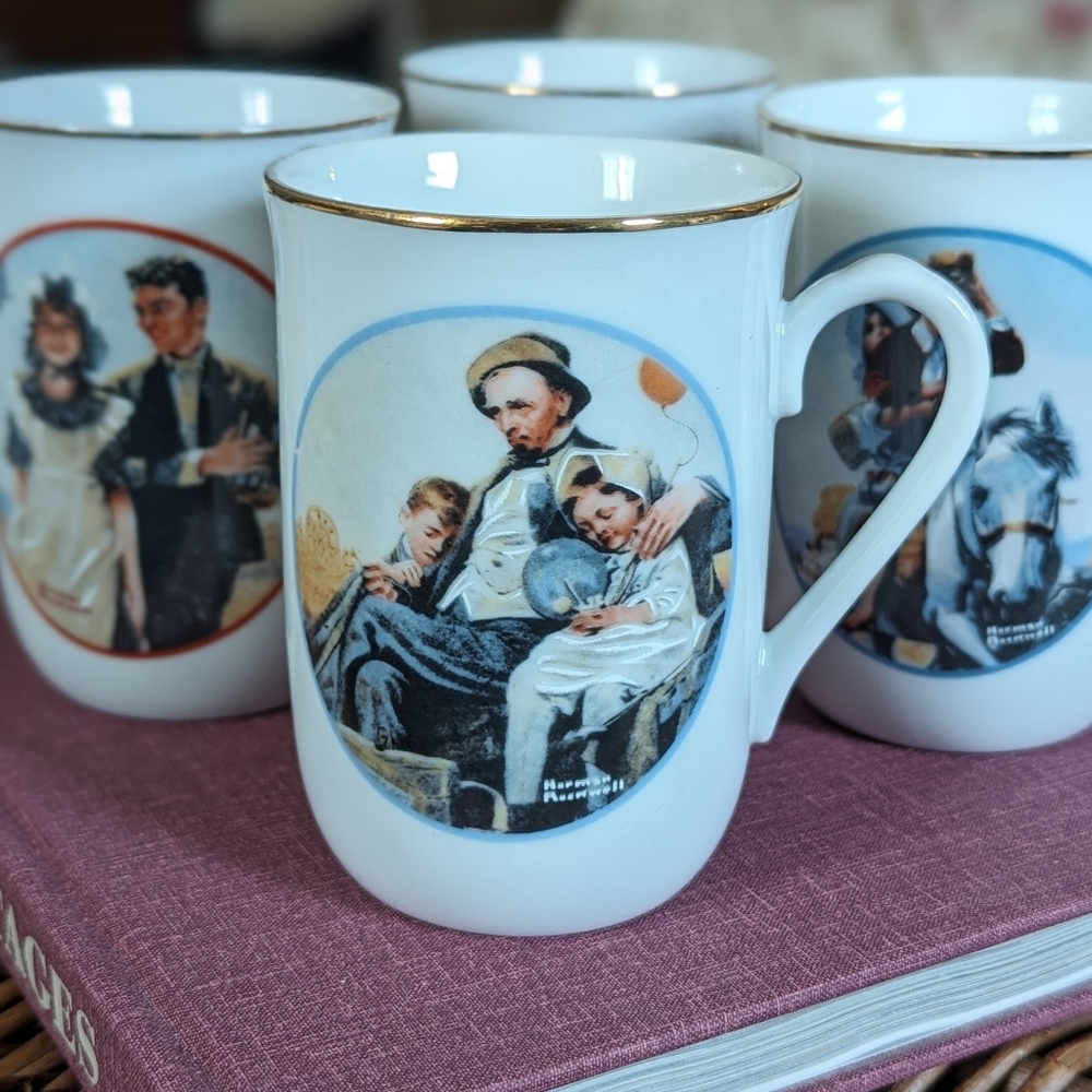 Set of 4 Vintage Norman Rockwell 8 oz mugs